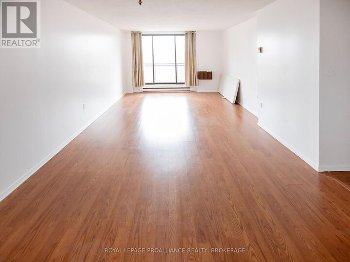 Property Photo:  120 Barrett Court 305  ON K7L 5H6 