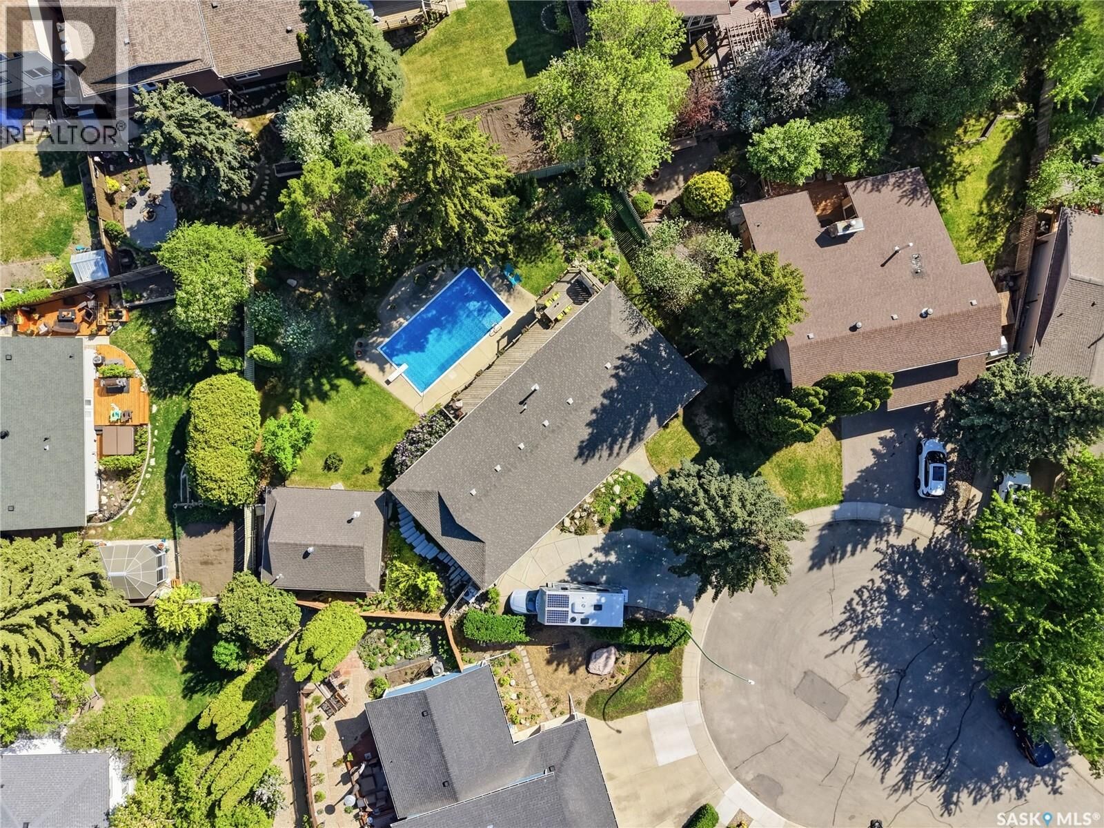 Property Photo:  727 Tobin Terrace  SK S7K 4P4 