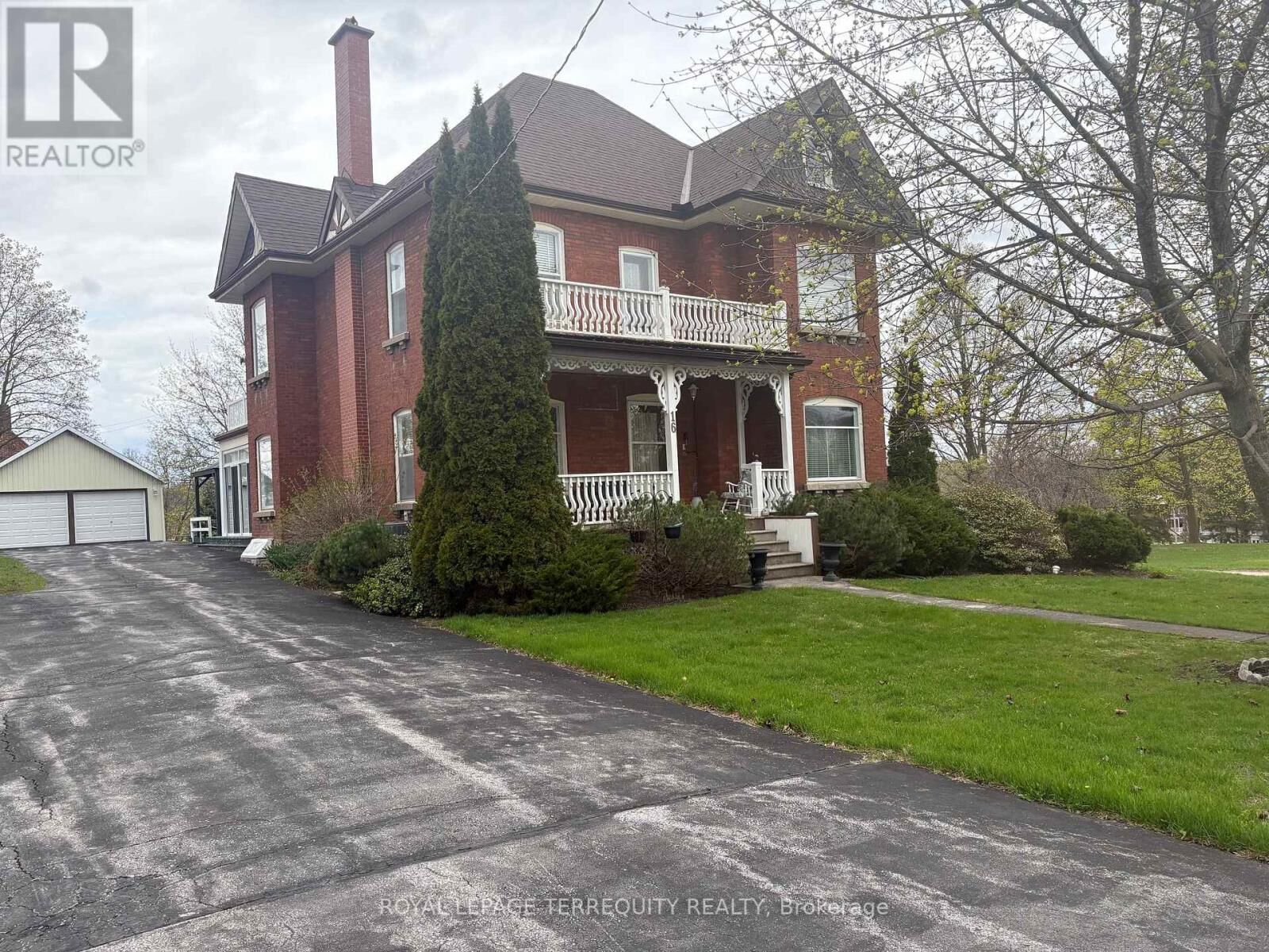 Property Photo:  16 Booth Street South  ON K0L 1L0 