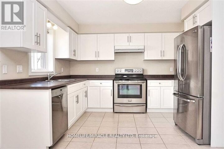Property Photo:  11 Sandybay Avenue  ON N2A 0H7 