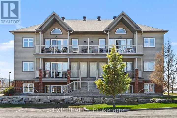 135 Harthill Way J — photo 1
