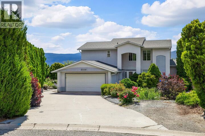Property Photo: 3219 Sagebrush Court BC V4T 2G6