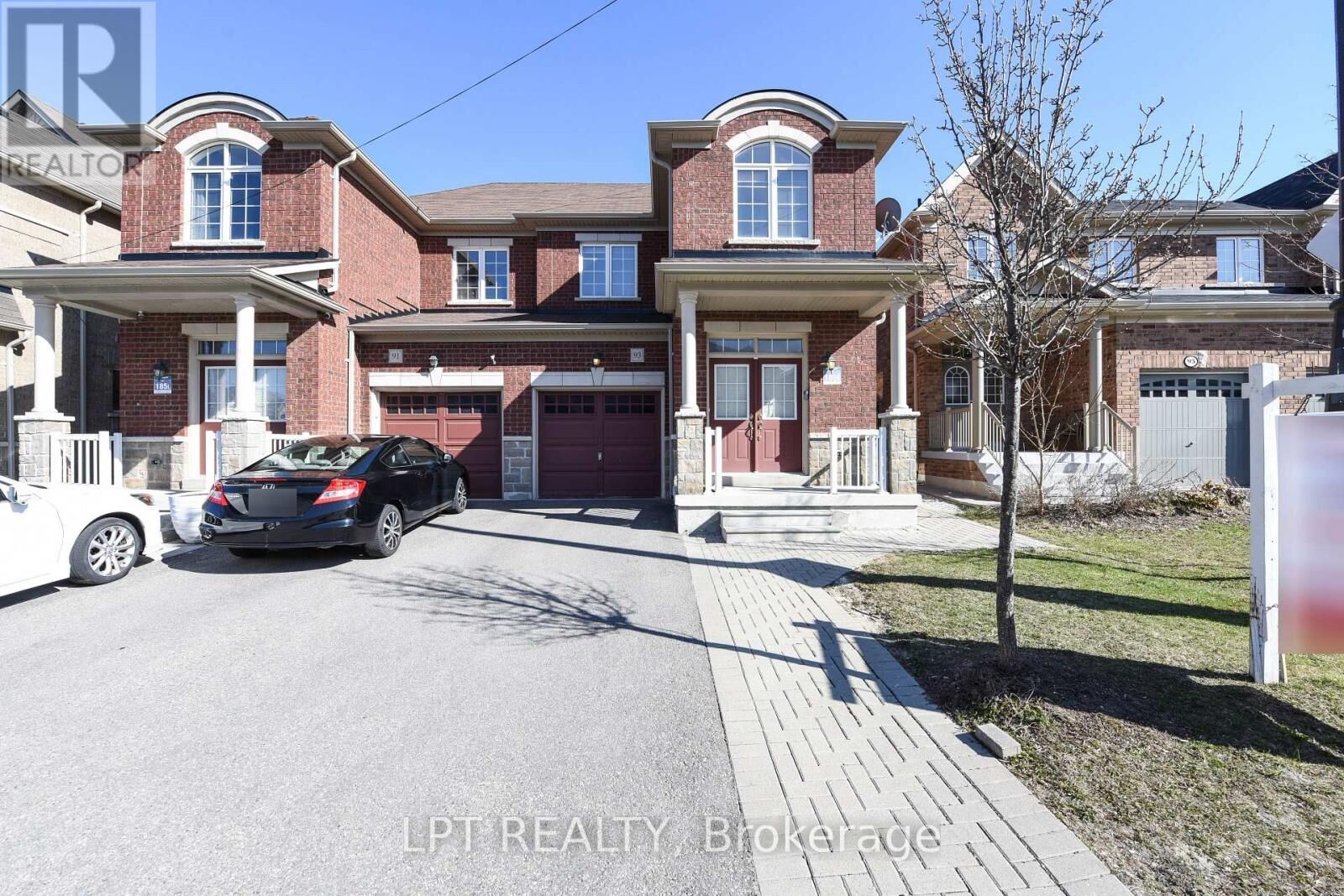 Property Photo: 93 Templehill Road B ON L6R 3S1