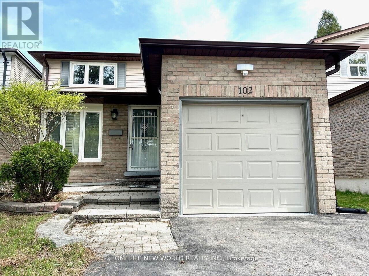 Property Photo:  102 Madsen Crescent  ON L3R 4P3 