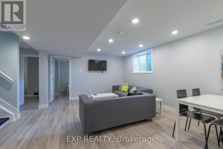 Property Photo: 1057 Falaise Road ON K2C 0M6