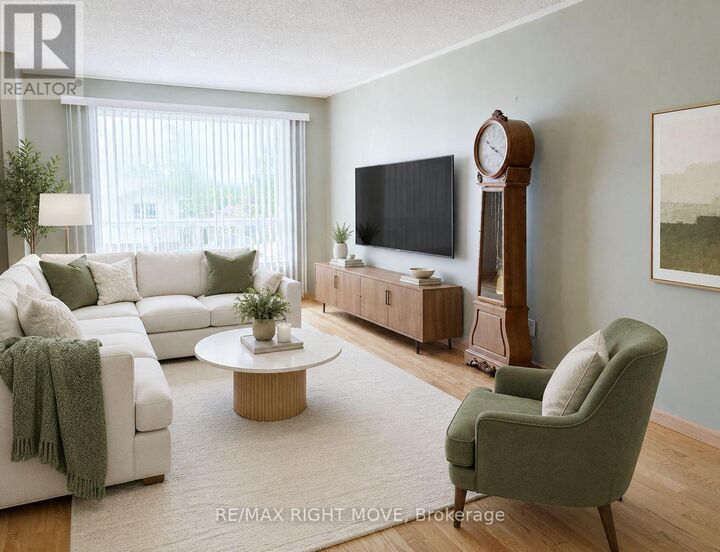Property Photo:  20 Christine Place  ON L3V 7P1 