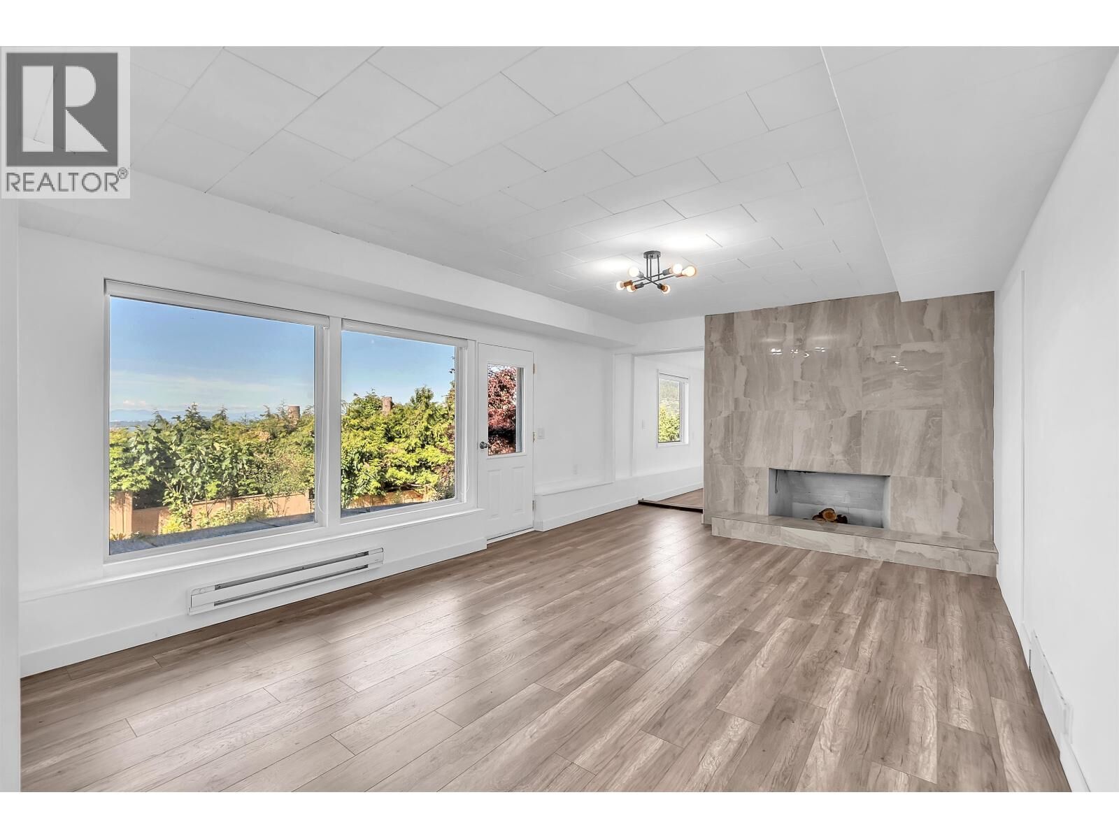 Property Photo:  637 Alpine Court  BC V7R 2L7 