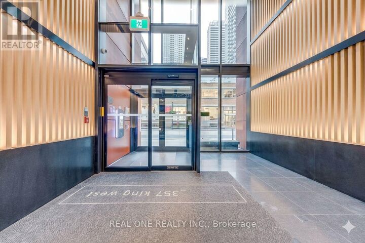 Property Photo:  357 King Street West 201  ON M5V 1K1 