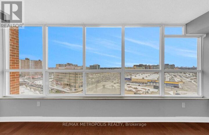 Property Photo: 2365 Kennedy Road 1106 ON M1T 3S6