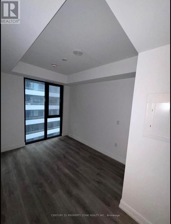 Property Photo:  1 Jarvis Street 723  ON L8R 3J2 