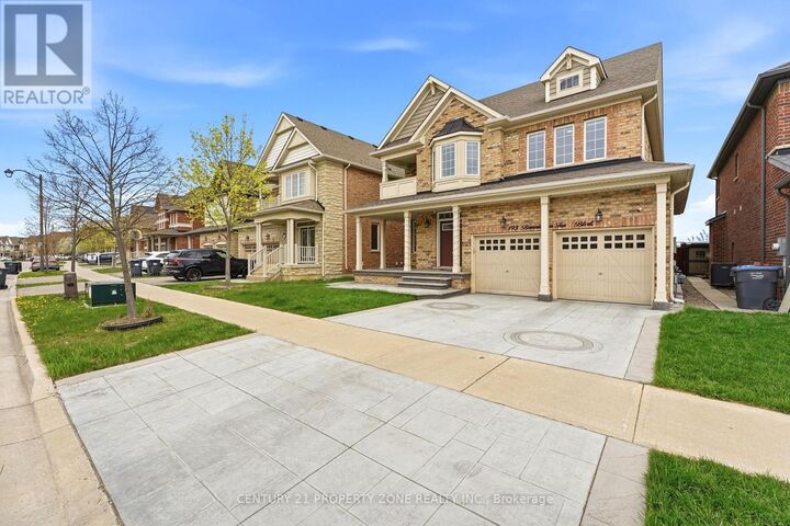 Property Photo: 193 Bonnieglen Farm Boulevard ON L7C 4C1