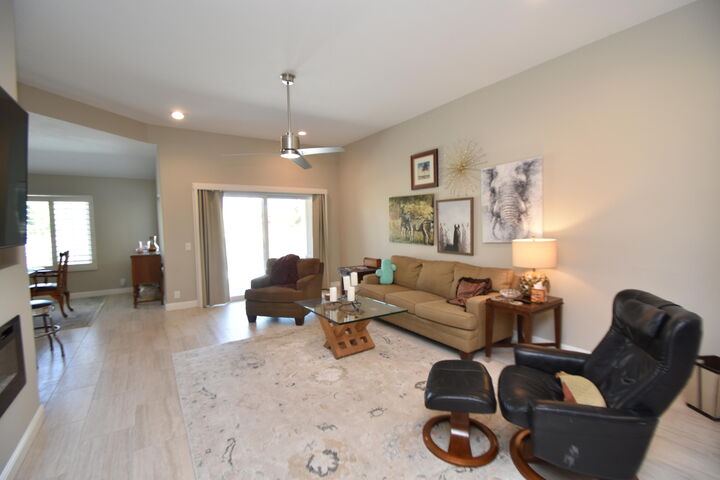 Property Photo: 48210 Calle Florista CA 92253