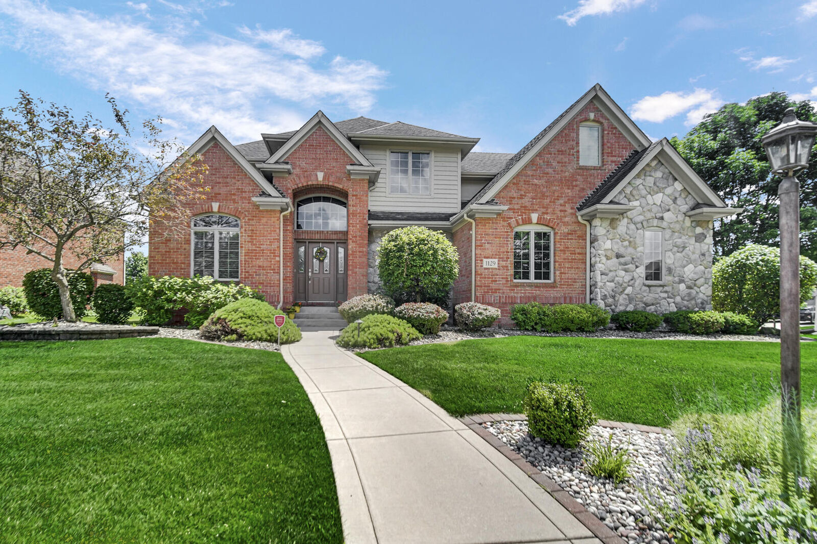 Property Photo: 1129 Wellington Terrace IN 46375