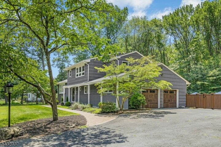 Property Photo:  1974 Winding Brook Way  NJ 07076 