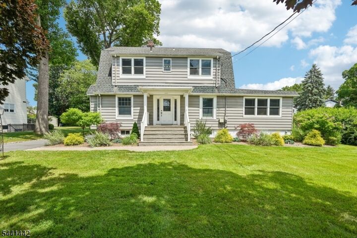 Property Photo: 377 Hollywood Ave NJ 07004