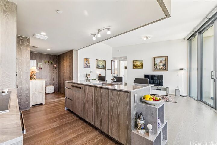 Property Photo:  1000 Auahi Street Gph 4115  HI 96814 