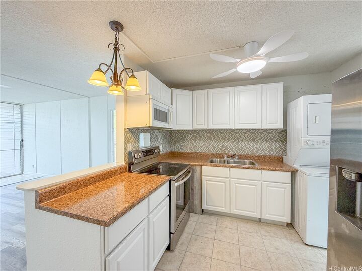Property Photo:  95-020 Waihonu Street C804  HI 96789 