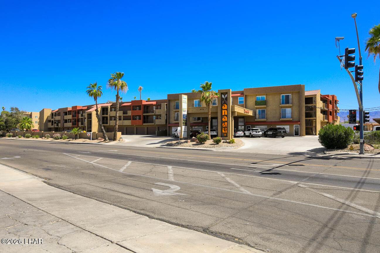 Property Photo:  276 Lake Havasu Ave N C2  AZ 86403 