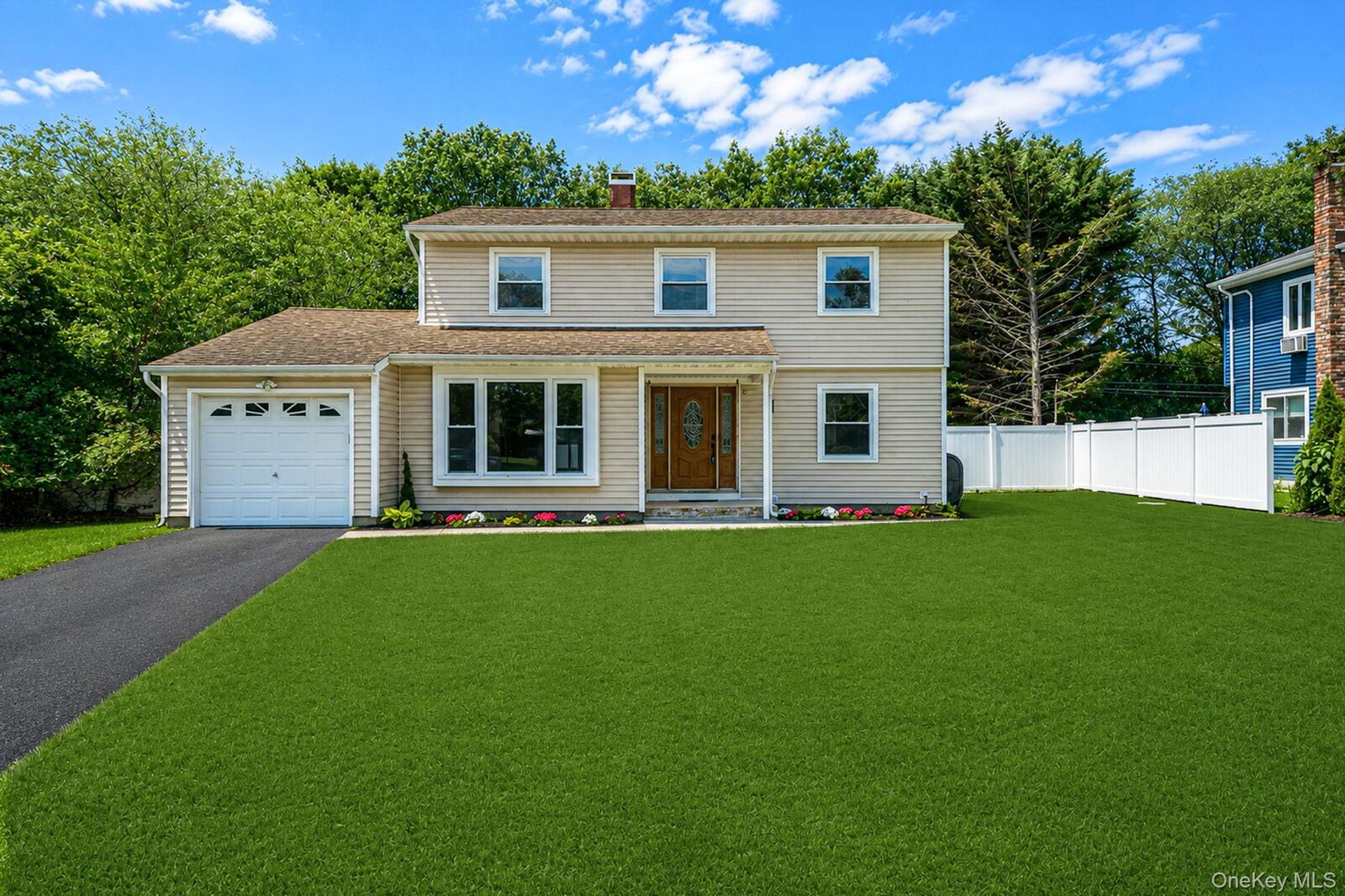 Property Photo: 130 Greenbelt Parkway NY 11741