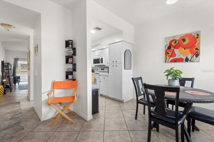 Property Photo: 5800 Sabal Trace Drive 103 FL 34287