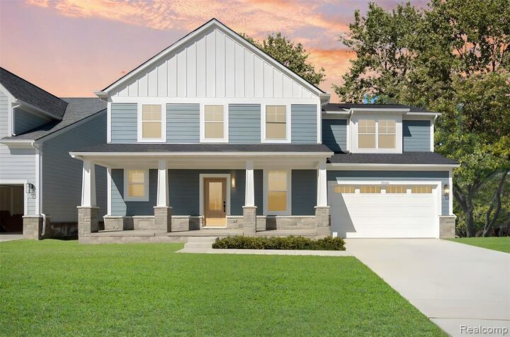 Property Photo: 2484 Parkshore Drive MI 48382 1752