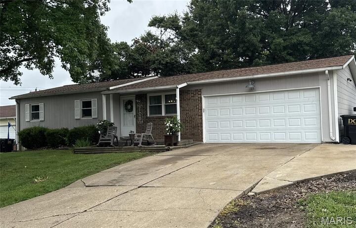 Property Photo:  15 Junction Drive  MO 63369 