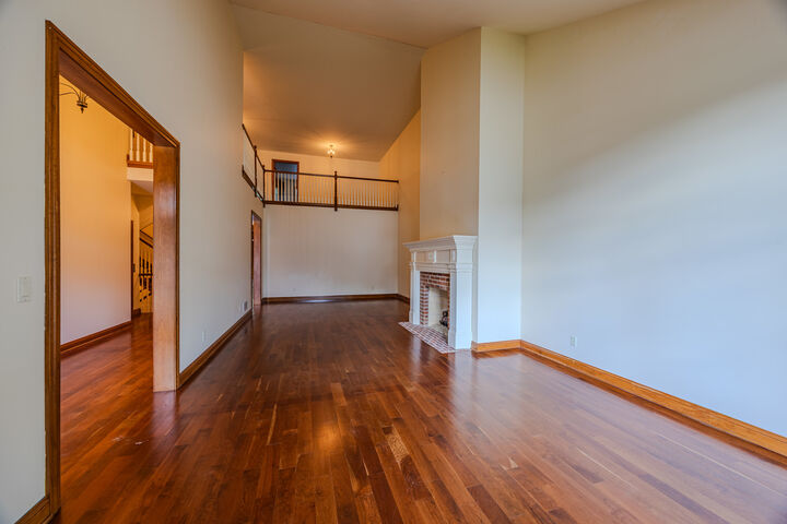 Property Photo: 791 Manor Hill Place IL 60554