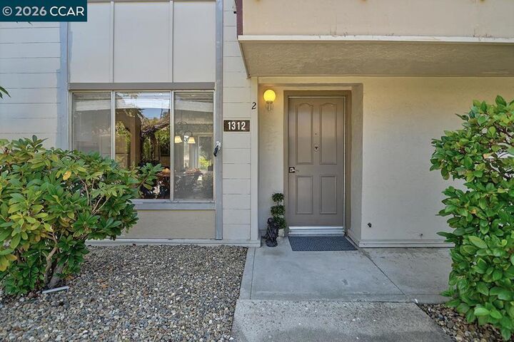 Property Photo:  1312 Skycrest 2  CA 94595 
