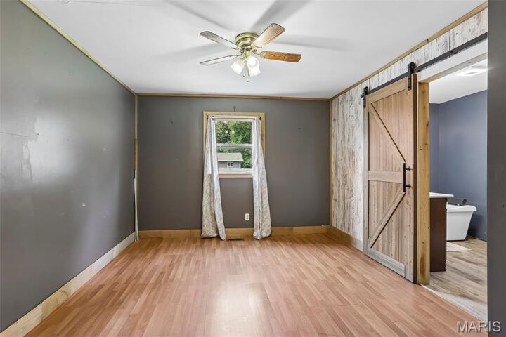 Property Photo:  706 N Locust Street  IL 62056 