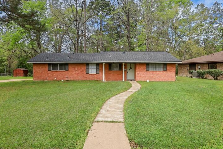 Property Photo:  1406 Russell Avenue  TX 75904 