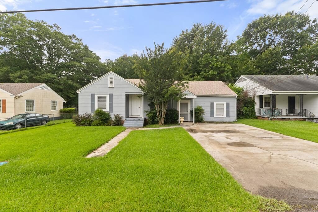 Property Photo: 412 N 19th Ave MS 39401