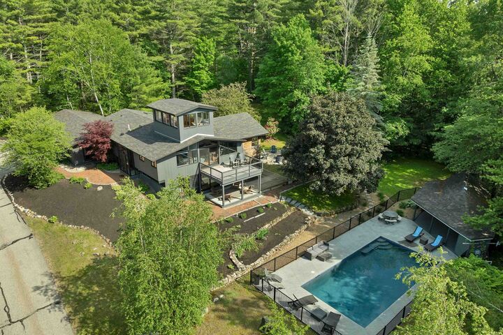 Property Photo:  11 Tracy Way  NH 03253 