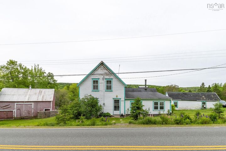 Property Photo: 535 E River East Side Road NS B0K 1B0
