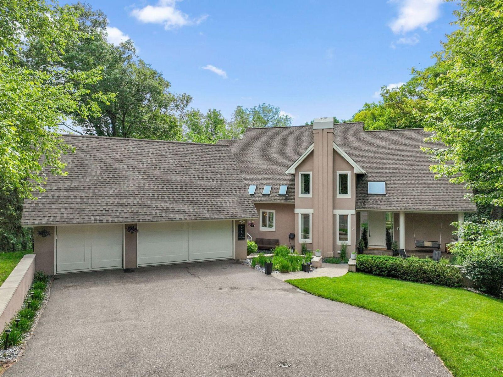 Property Photo: 5429 Vining Point Road MN 55345