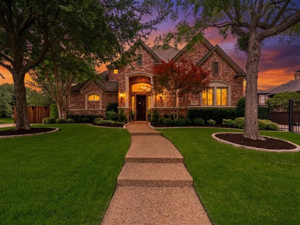 Property Photo: 1014 Wimberly Court TX 75013