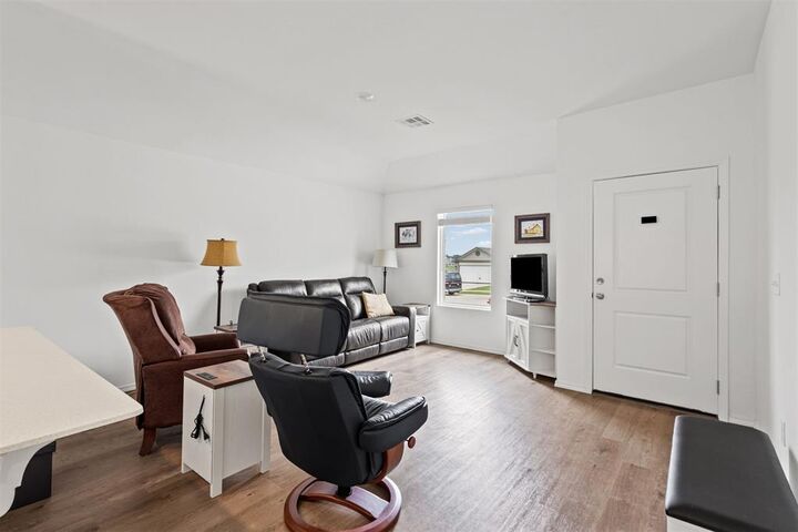 Property Photo:  3880 Ada Avenue  OK 73045 