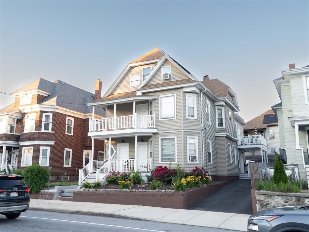 Property Photo:  396-398 S Broadway  MA 01843 