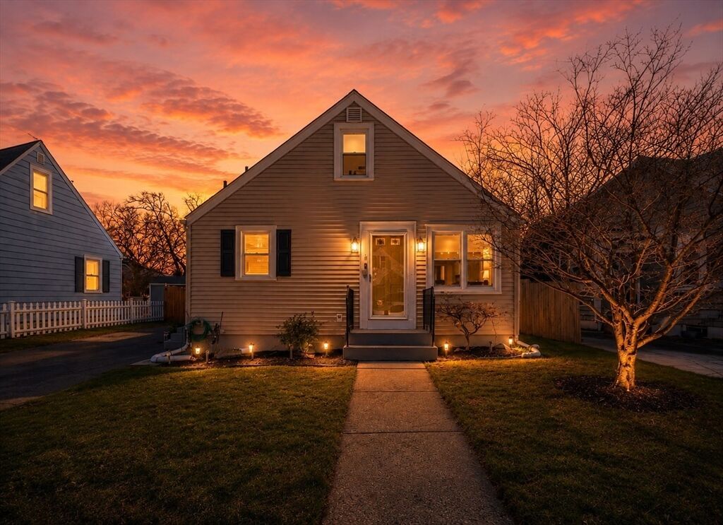Property Photo: 19 Annette St RI 02861