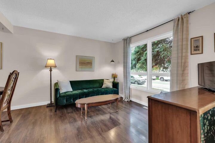 Property Photo:  54 Bermondsey Road NW  AB T3K 1V3 