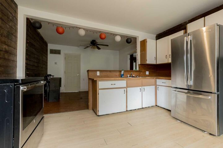 Property Photo: 206 7th Street AB T0H 0C0