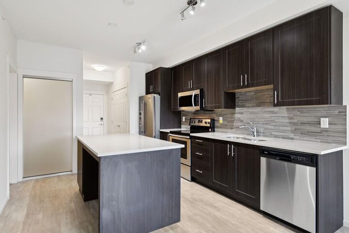 Photo de la propriété:  215 Legacy Boulevard SE 2415  AB T2X 3Z5 