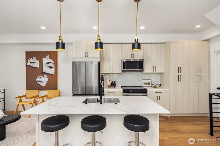Property Photo:  2340 N 64th Street C  WA 98103 