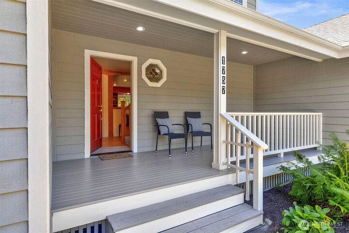 Property Photo:  1757  Maple Street  WA 98368 
