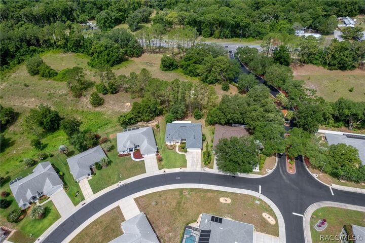 Property Photo: 3556 E Cove Park Trail FL 34442