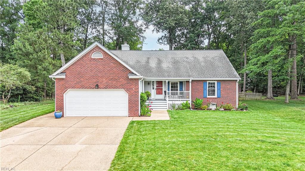 Property Photo:  3404 Southport Trl  VA 23185 