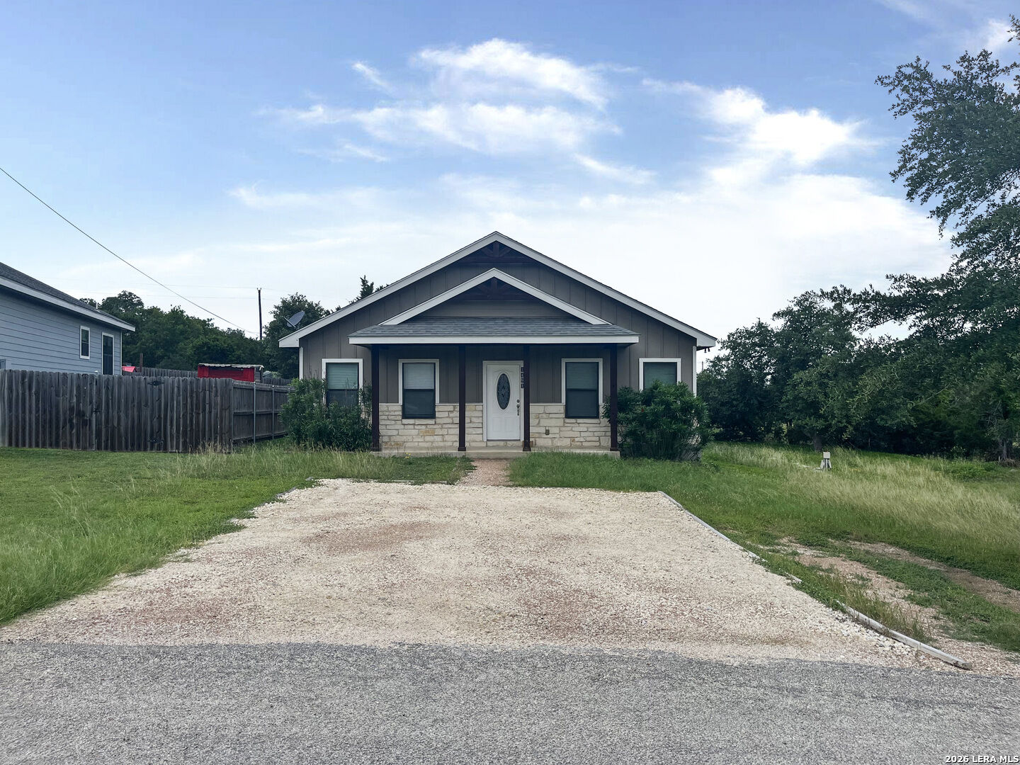 Property Photo: 1491 Live Oak Dr TX 78070