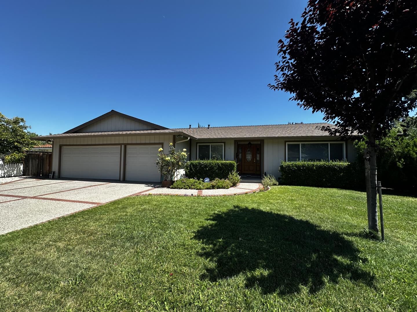 Property Photo: 2035 Dorsch CA 94598