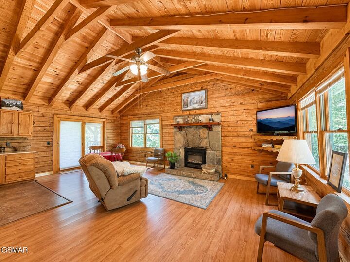 Property Photo: 874 Boone Acres Lane TN 37863