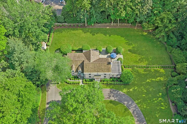 Property Photo:  20 Buttonwood Lane  CT 06820 