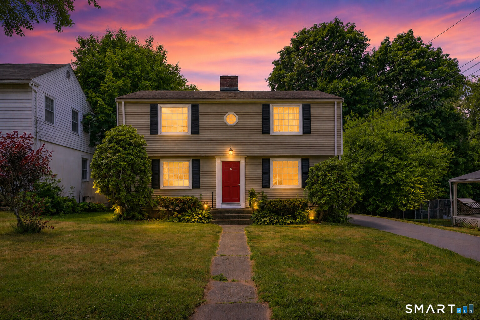 Property Photo:  10 Grant Street  CT 06066 